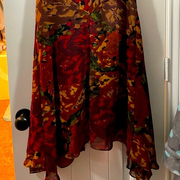 Great Holiday Dress - Picture 2 of 3